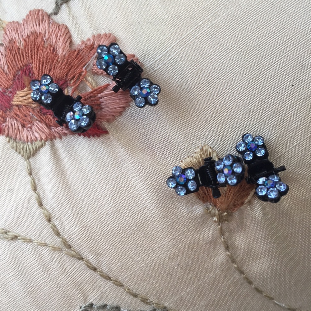 Set of 4 Micro-mini Hair Clips